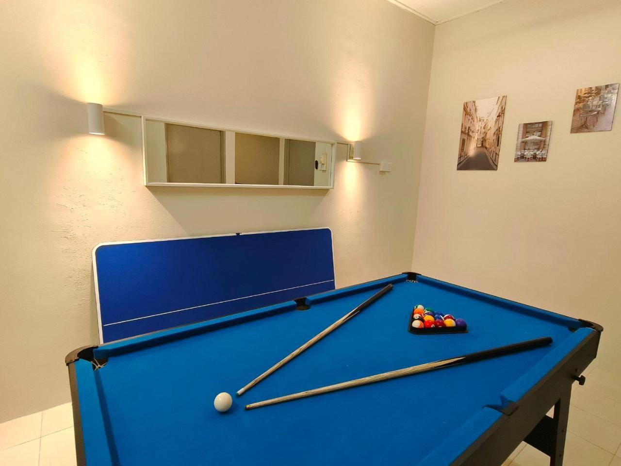 Newcastle Seri Impian Snooker Ping Pong Neflix Kluang Dış mekan fotoğraf